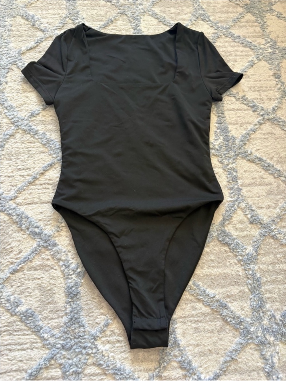 3 for $14 SHEIN Black Short-Sleeve Bodysuit size xs